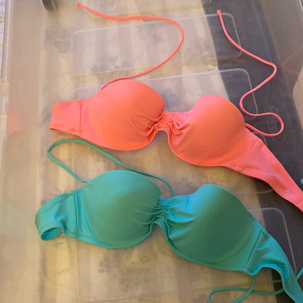 Victoria’s Secret bikini tops 34C. Lot of two